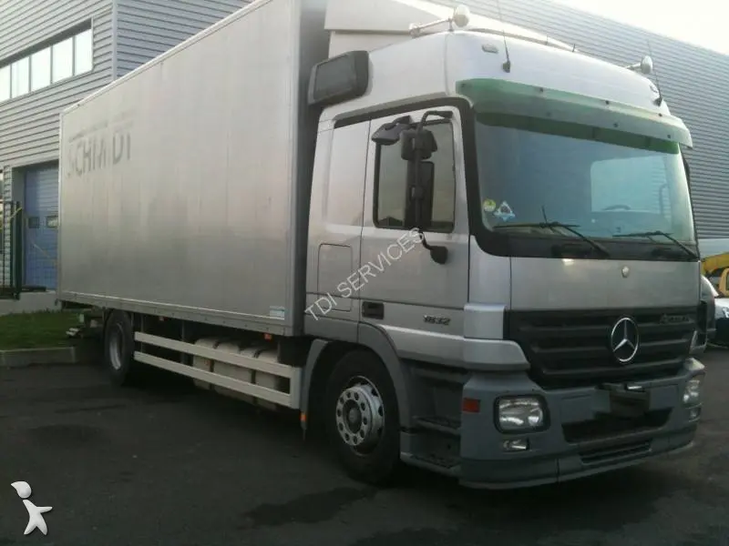 Camion fourgon
